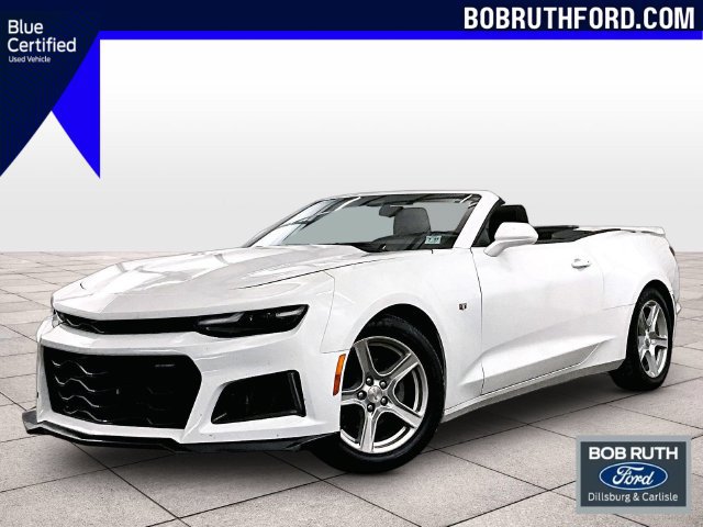 Used 2022 Chevrolet Camaro LT RWD image 1