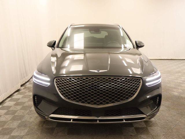 Used 2025 Genesis GV70 2.5T AWD/4WD image 4