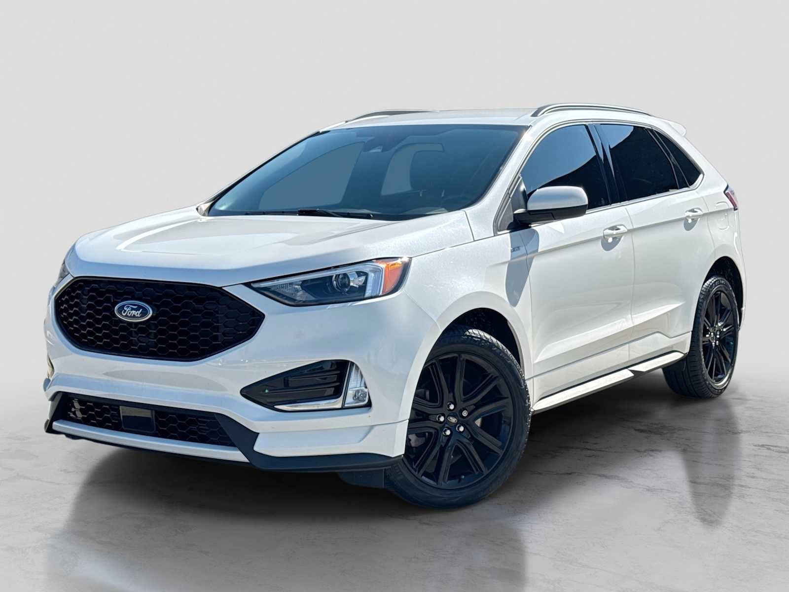 Certified 2023 Ford Edge ST-Line