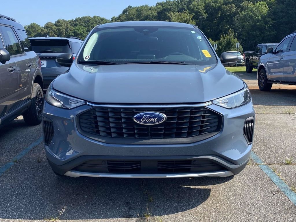 Certified 2024 Ford Escape Active w/ Cold Weather Package FWD video 2