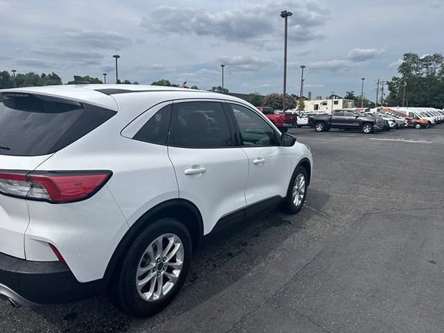 Certified 2022 Ford Escape SE w/ Convenience Package FWD image 6