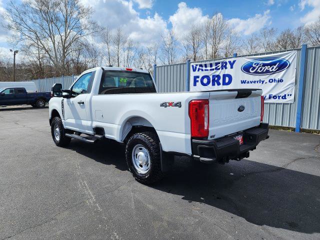 Certified 2025 Ford F250 XL w/ XL Off-Road Package AWD/4WD image 3