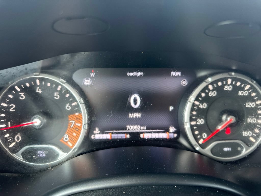 Used 2022 Jeep Renegade Latitude AWD/4WD image 37