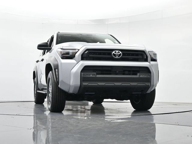 Used 2025 Toyota 4Runner SR5 AWD/4WD image 37