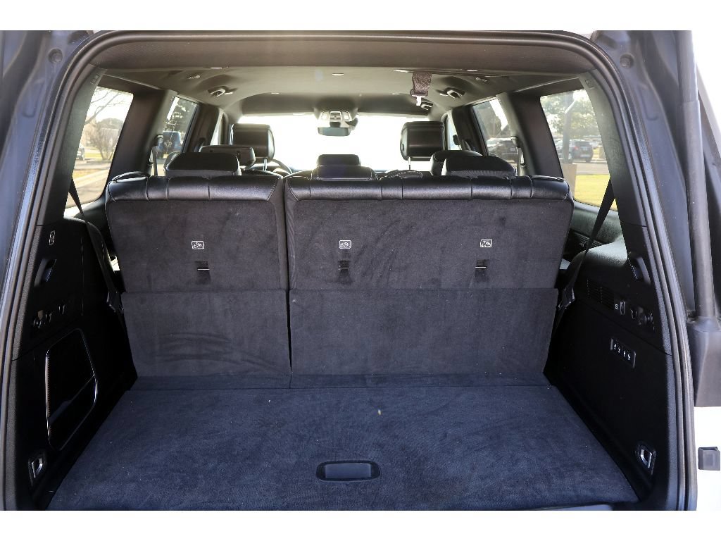 Used 2023 Jeep Wagoneer Series III w/ Preferred Equipment Group AWD/4WD image 20