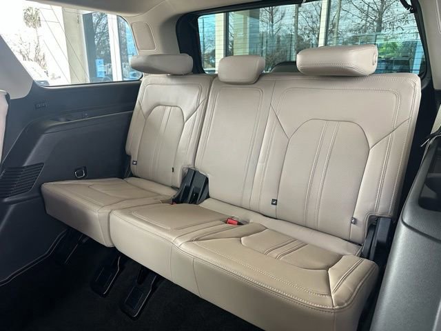 Certified 2023 Ford Expedition Limited image 16