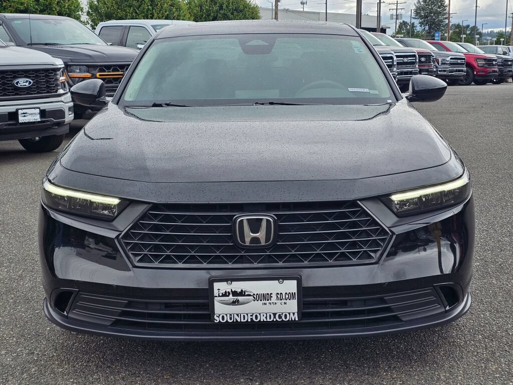 Used 2023 Honda Accord EX image 8