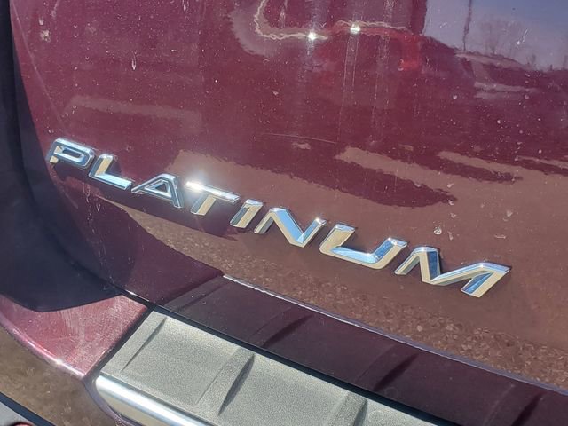 Certified 2022 Ford Explorer Platinum w/ Equipment Group 601A AWD/4WD image 33