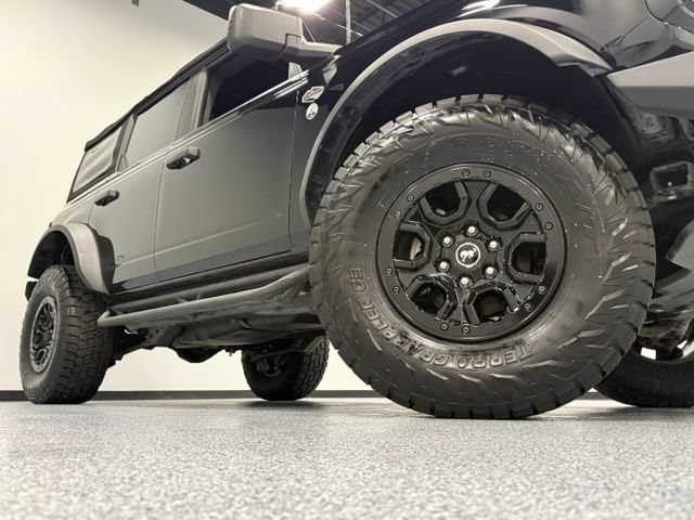 Certified 2022 Ford Bronco Wildtrak AWD/4WD image 3