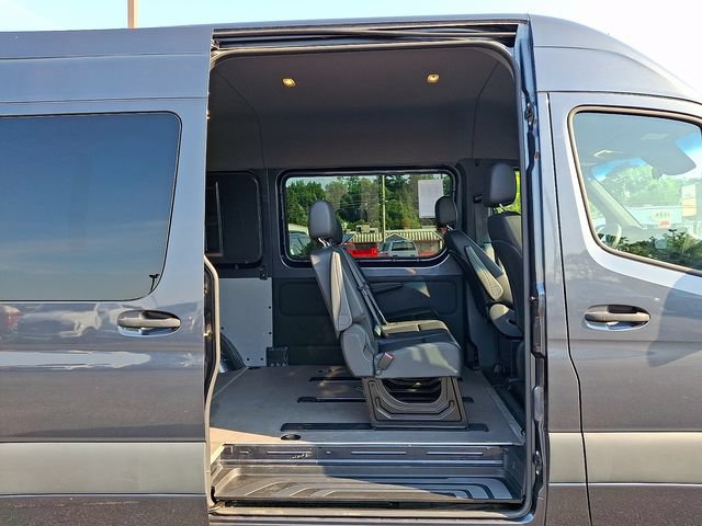 Used 2020 Mercedes-Benz Sprinter 2500 image 10