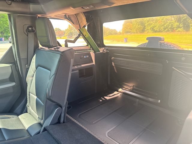 Certified 2022 Ford Bronco Badlands w/ Sasquatch Package AWD/4WD image 26