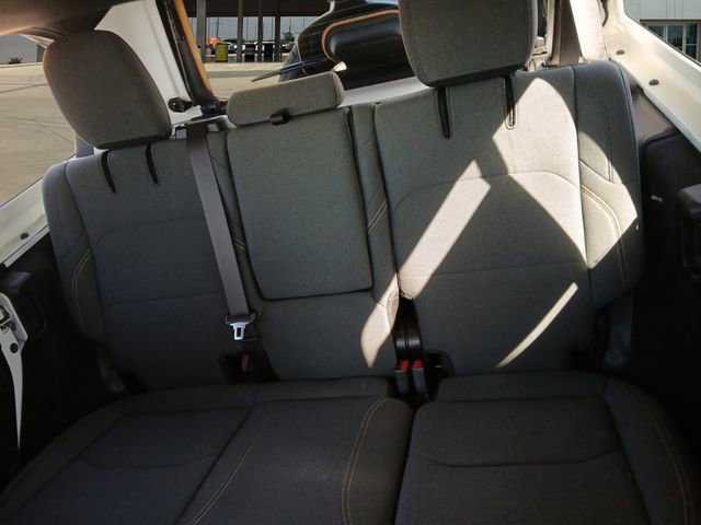 Used 2025 Jeep Wrangler Unlimited Sahara w/ Safety Group image 13