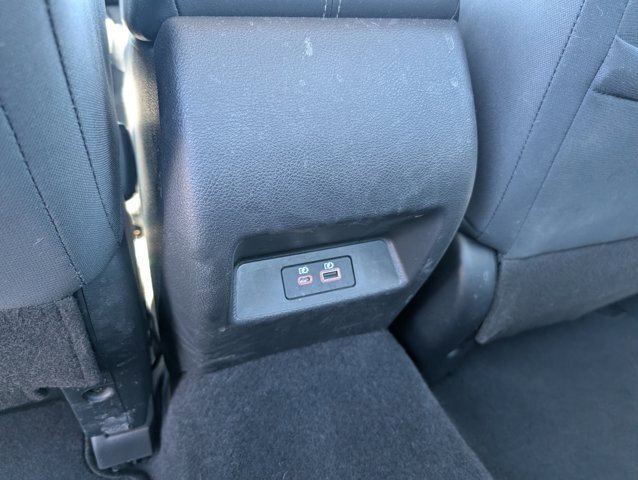 Used 2024 Nissan Altima 2.5 SV AWD/4WD image 25