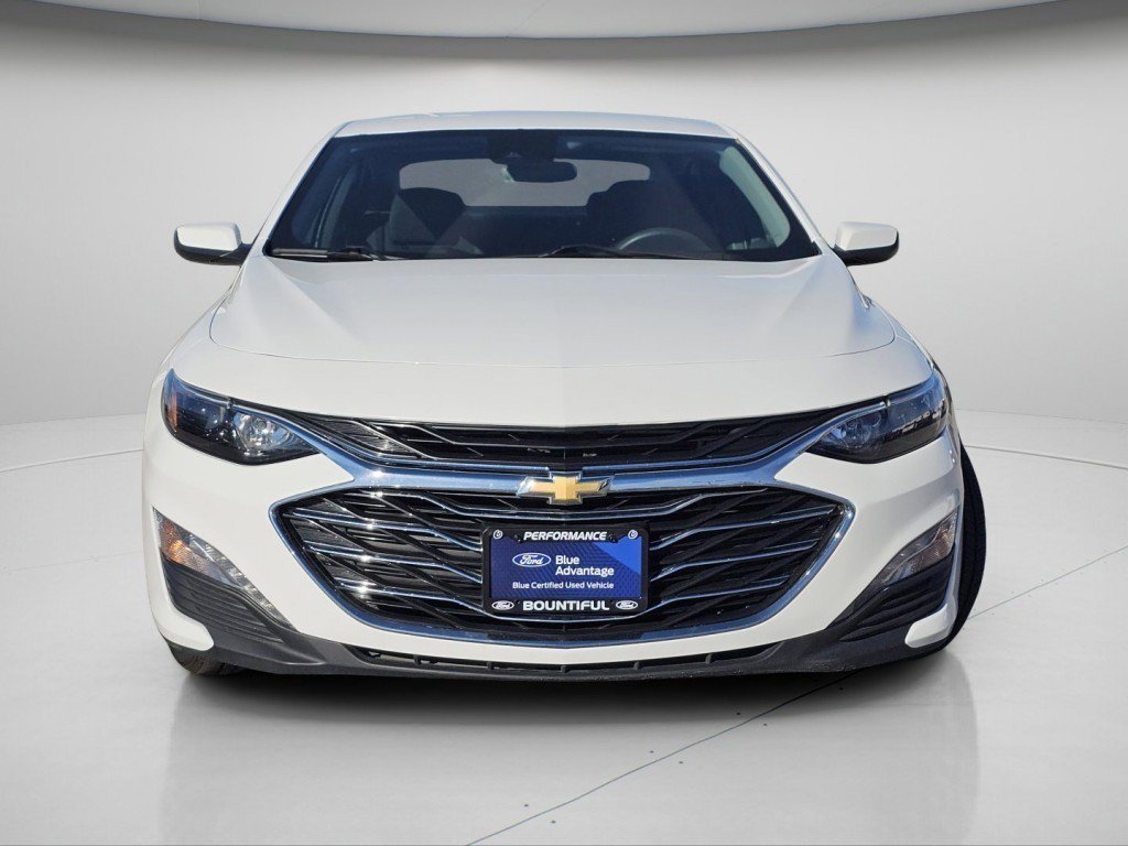 Used 2023 Chevrolet Malibu LT image 3
