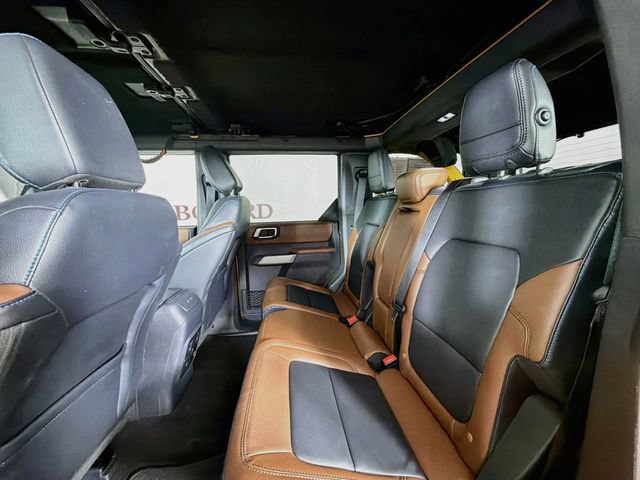 Certified 2022 Ford Bronco Outer Banks w/ Sasquatch Package AWD/4WD image 28