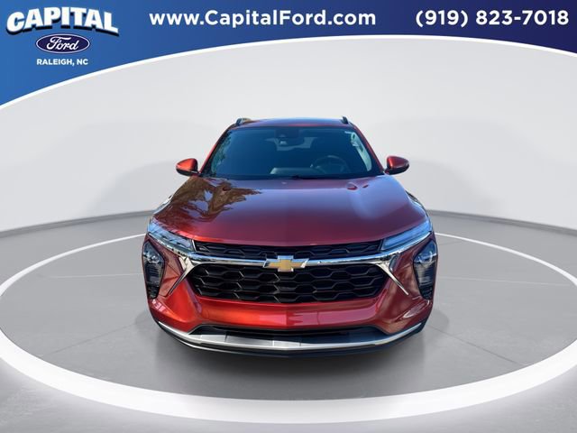 Used 2024 Chevrolet Trax LT image 9