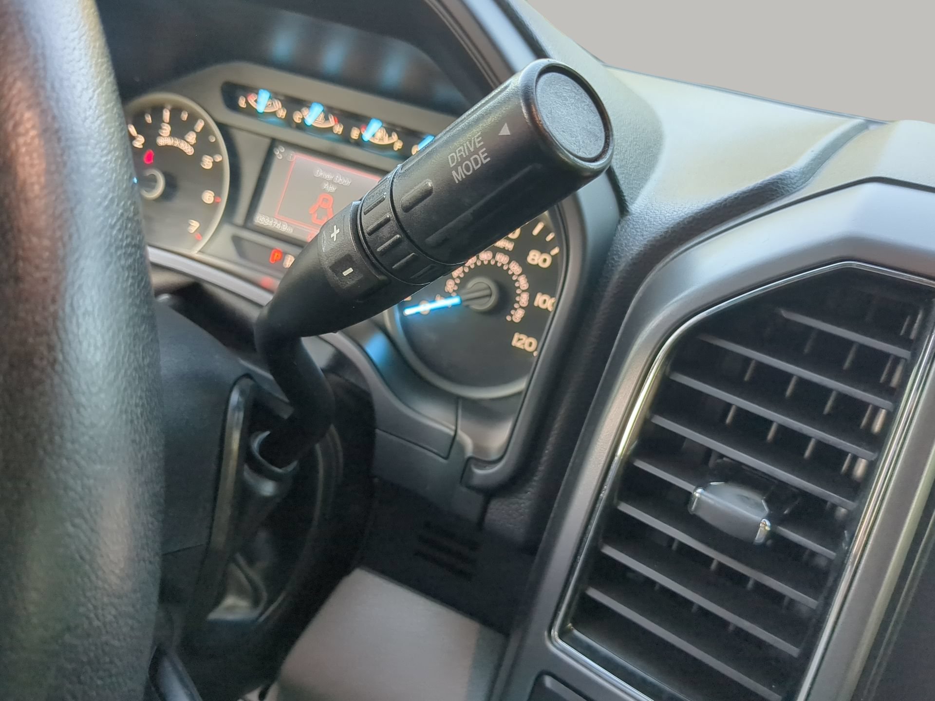 Certified 2019 Ford F150 XLT w/ Equipment Group 302A Luxury AWD/4WD image 64
