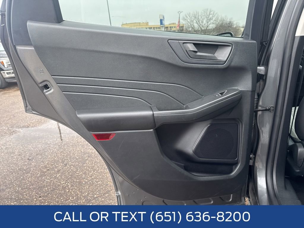 Certified 2022 Ford Escape SE w/ Cold Weather Package image 29