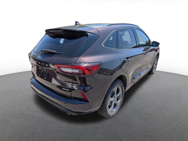 Certified 2023 Ford Escape ST-Line w/ Tech Pack #1 AWD/4WD image 5