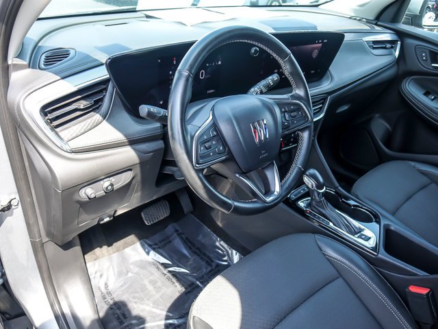Used 2024 Buick Encore GX Preferred w/ Comfort Package FWD image 11
