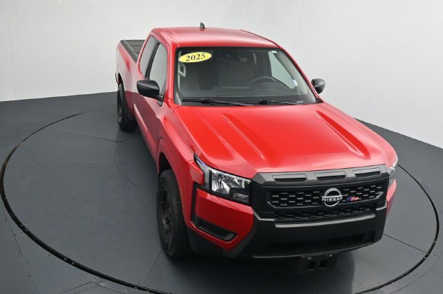 Used 2025 Nissan Frontier S RWD image 30