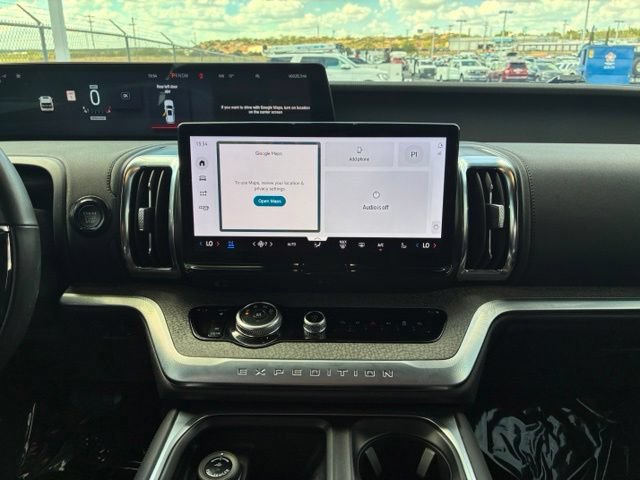 Certified 2025 Ford Expedition Tremor AWD/4WD image 10