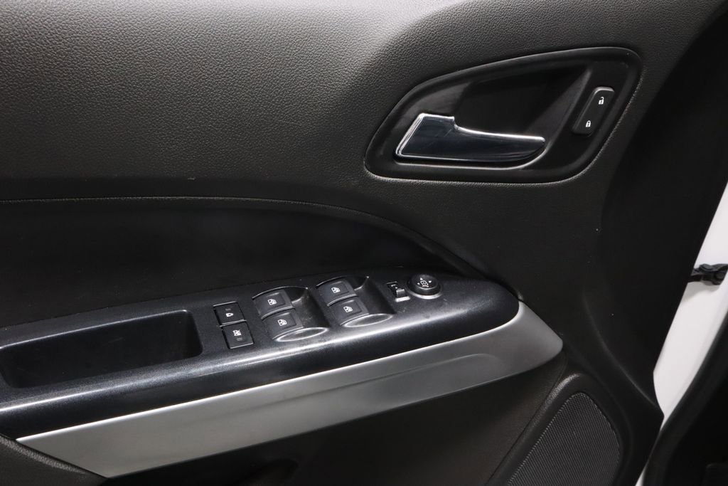 Used 2021 Chevrolet Colorado LT w/ LT Convenience Package AWD/4WD image 21