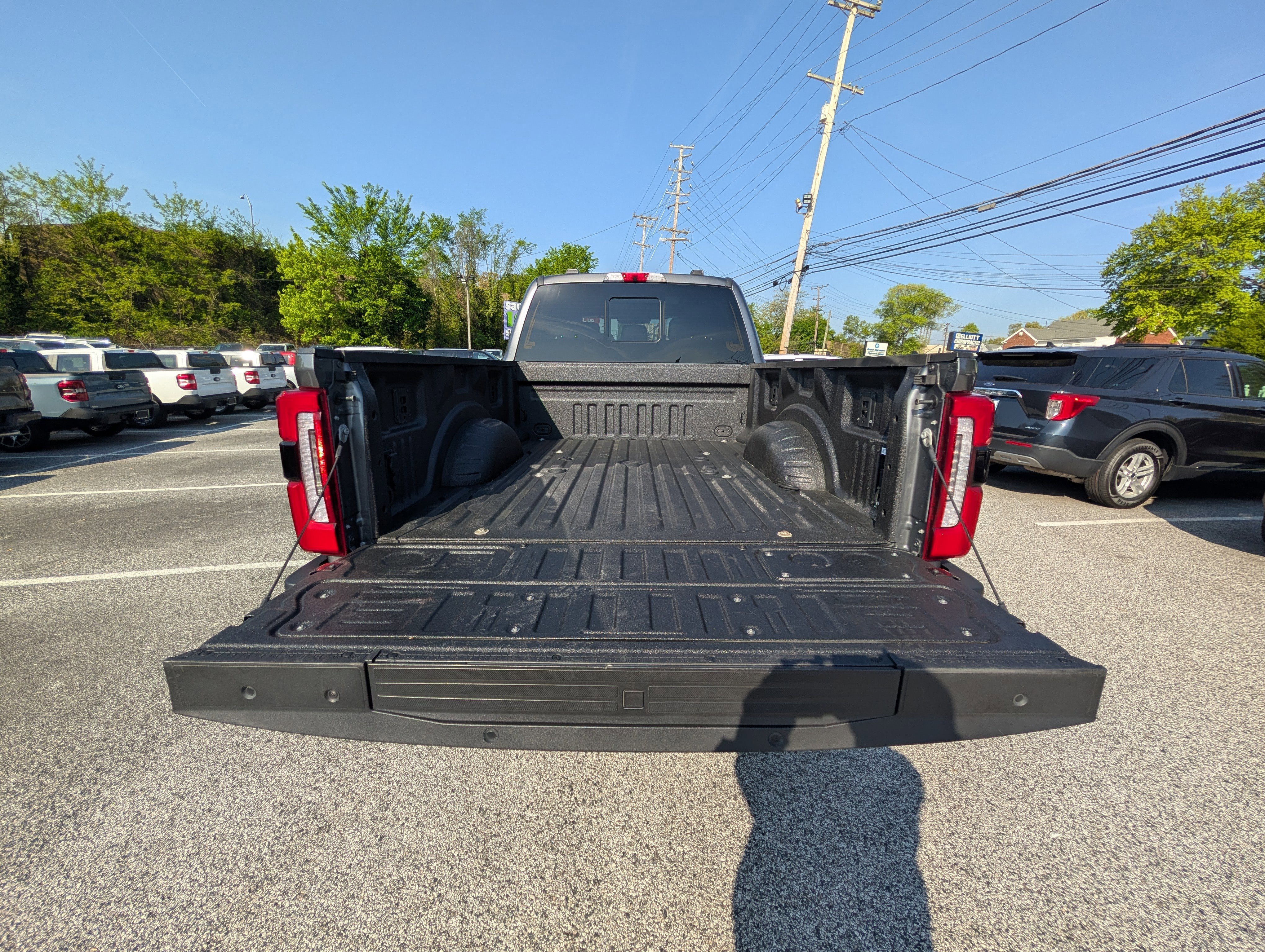 Certified 2024 Ford F350 Platinum AWD/4WD image 13