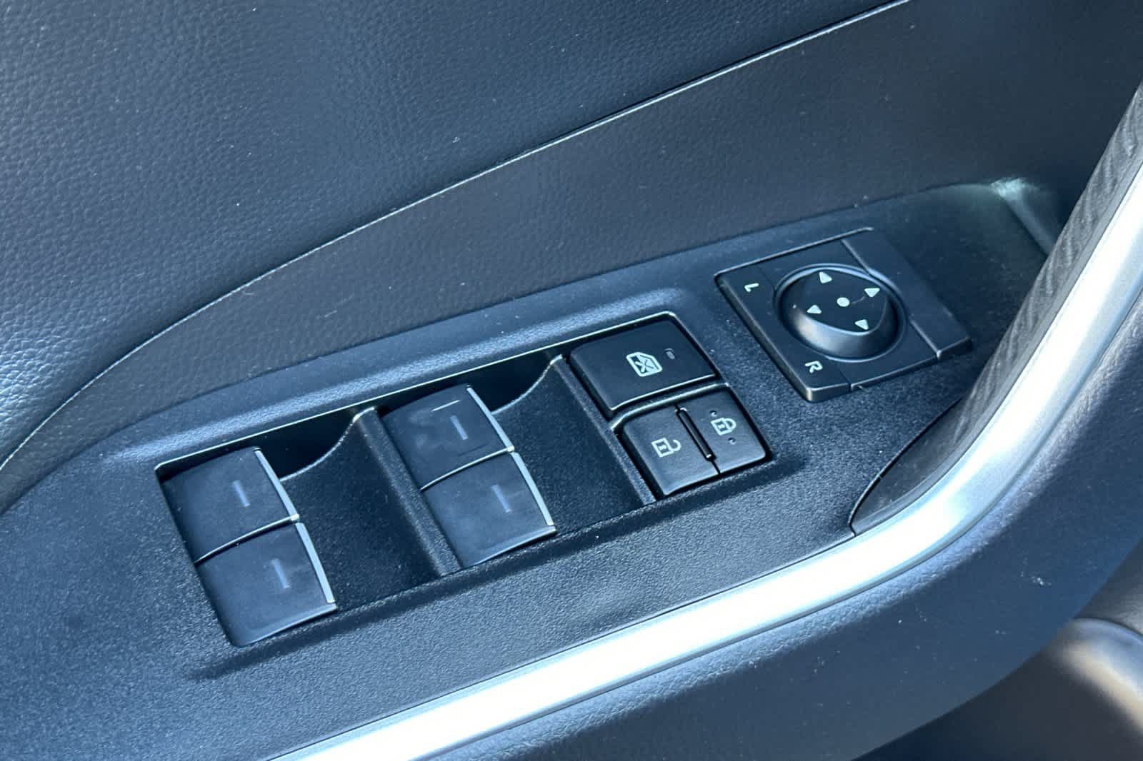 Used 2024 Toyota RAV4 XSE w/ Advanced Technology Package AWD/4WD image 13