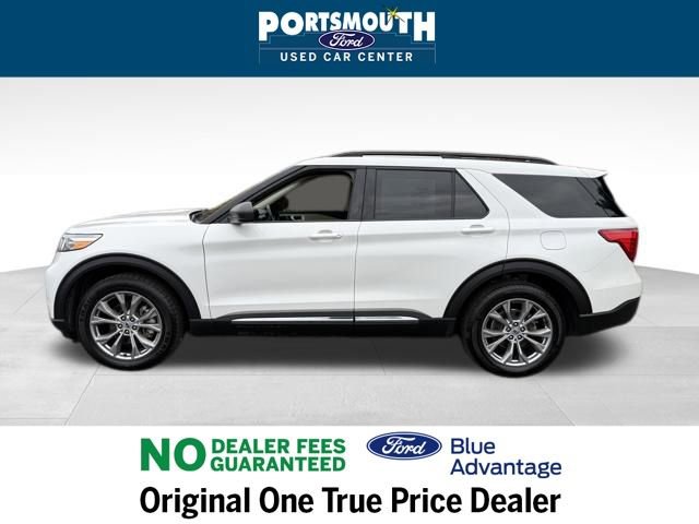 Certified 2022 Ford Explorer XLT w/ Equipment Group 202A image 2