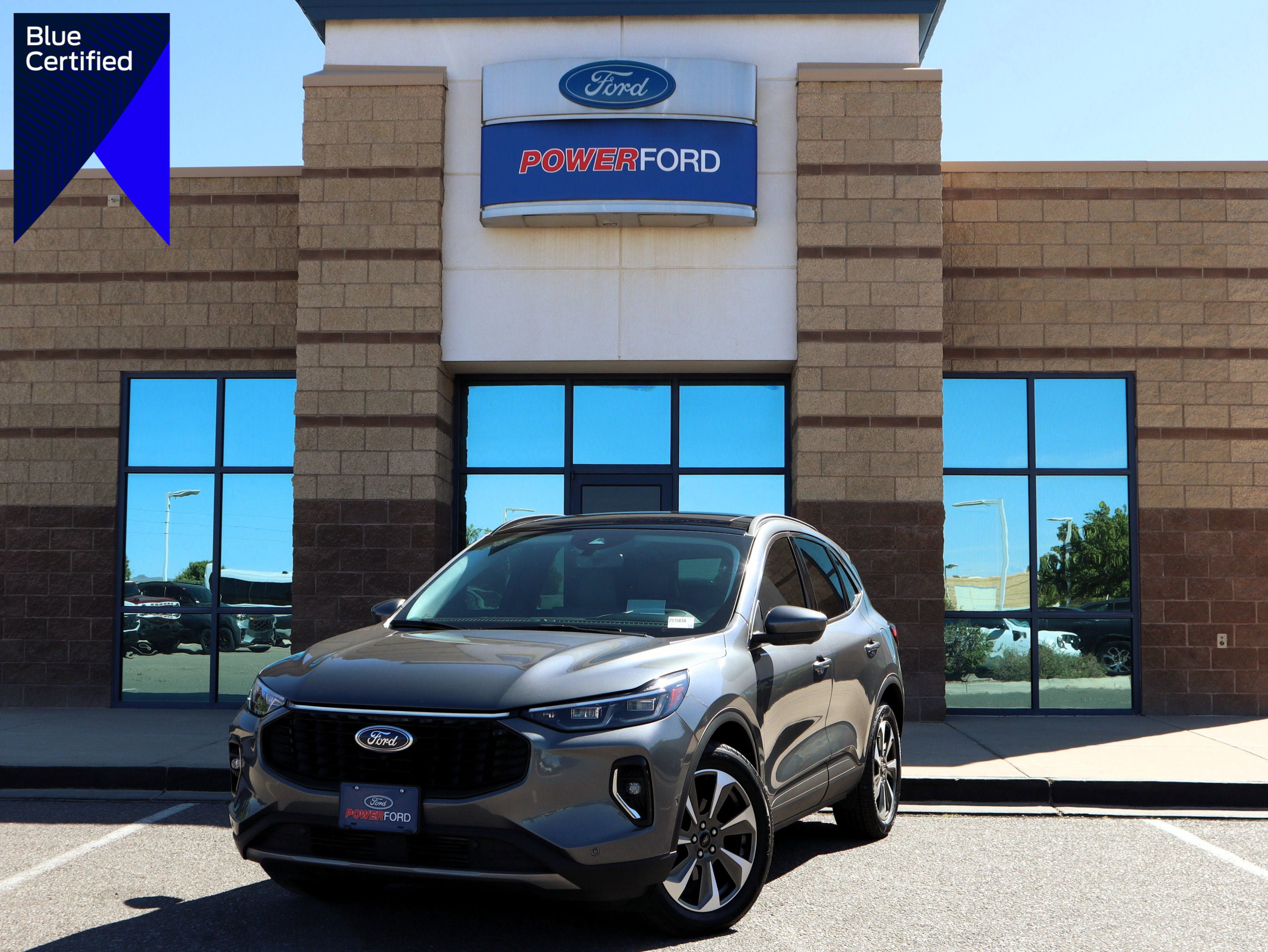 Certified 2023 Ford Escape Platinum w/ Premium Technology Package AWD/4WD image 1