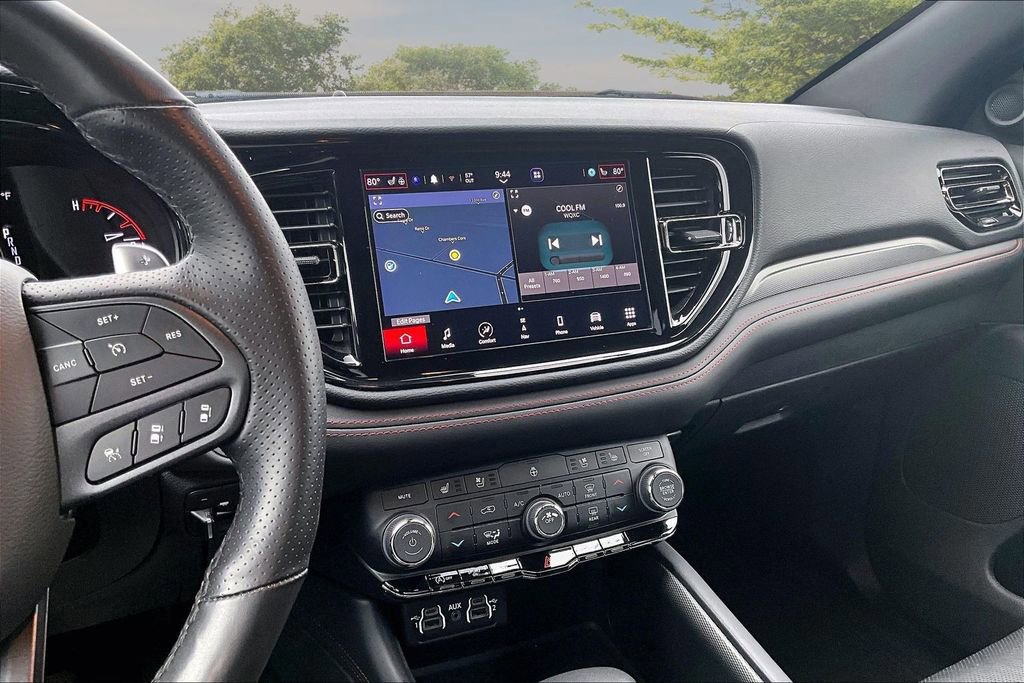 Used 2023 Dodge Durango GT image 8