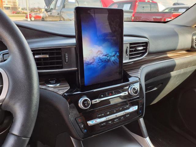 Certified 2023 Ford Explorer Limited w/ Limited Technology Package image 11
