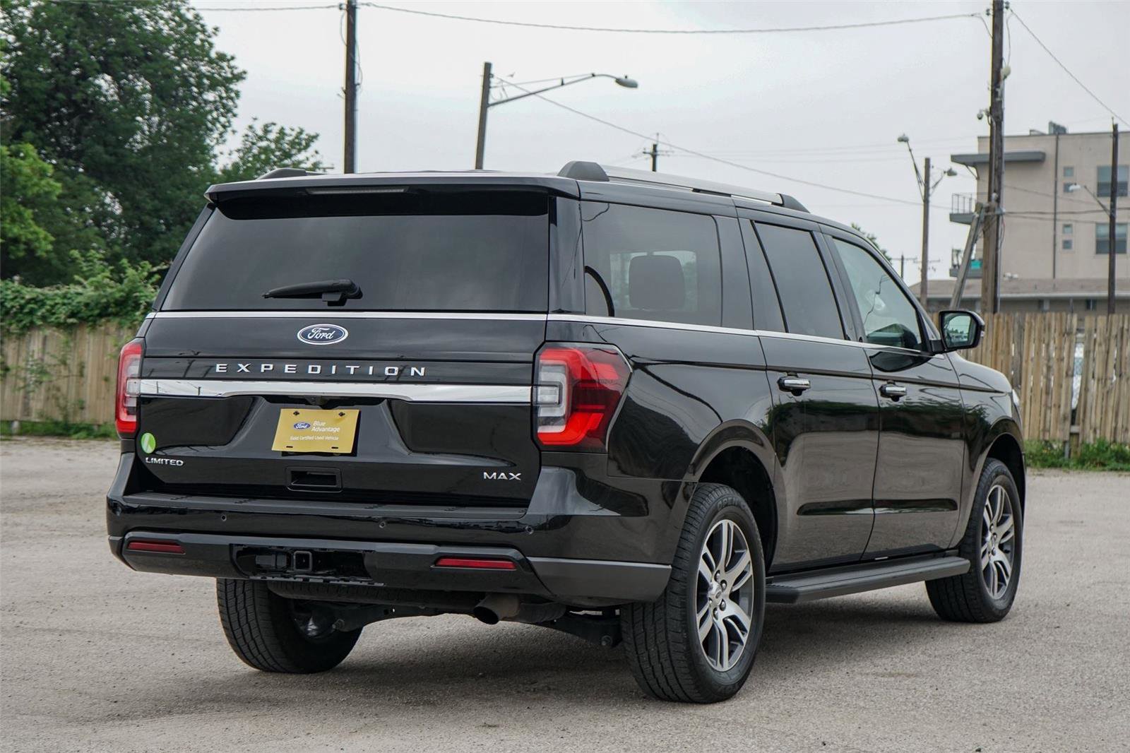 Certified 2024 Ford Expedition Max Limited RWD image 5