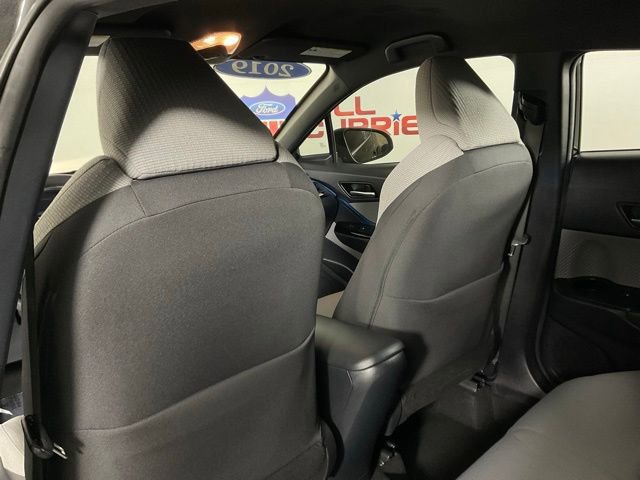 Used 2019 Toyota C-HR XLE image 15