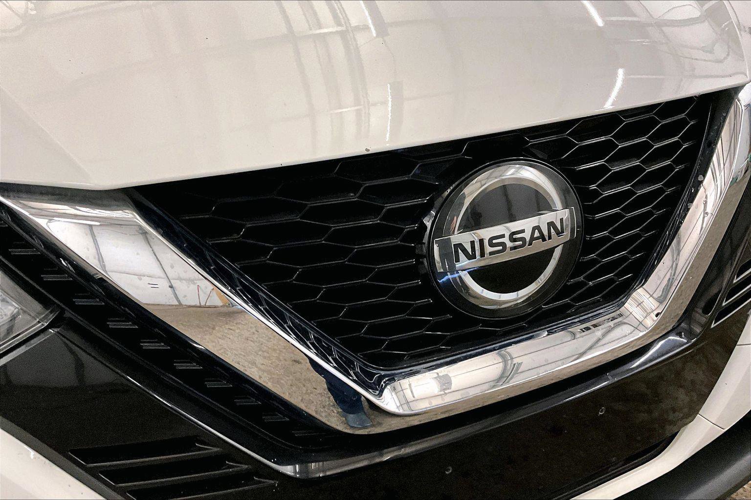 Used 2020 Nissan Rogue Sport S w/ Appearance Package image 29