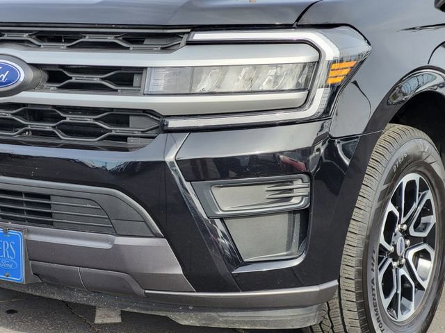 Certified 2024 Ford Expedition XLT image 9