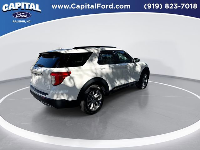Certified 2022 Ford Explorer XLT w/ Equipment Group 202A image 6