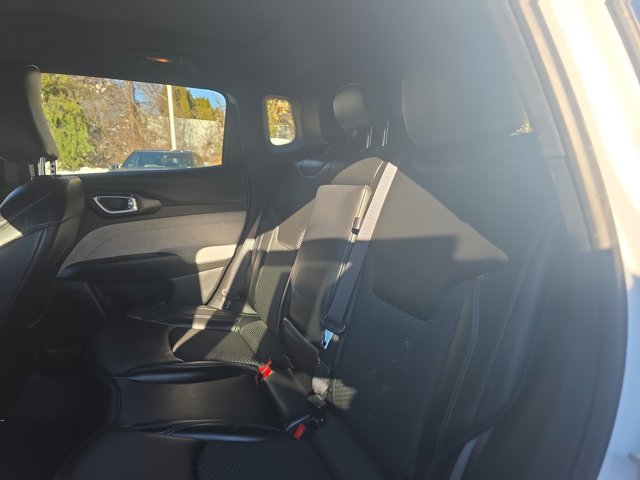 Used 2023 Jeep Compass Latitude w/ Sun and Sound Group image 20