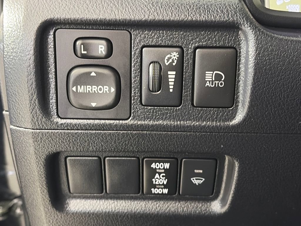 Used 2024 Toyota 4Runner SR5 Premium w/ Moonroof Package RWD image 24