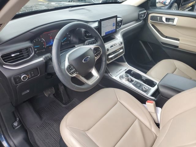 Certified 2024 Ford Explorer XLT w/ Equipment Group 202A AWD/4WD image 14