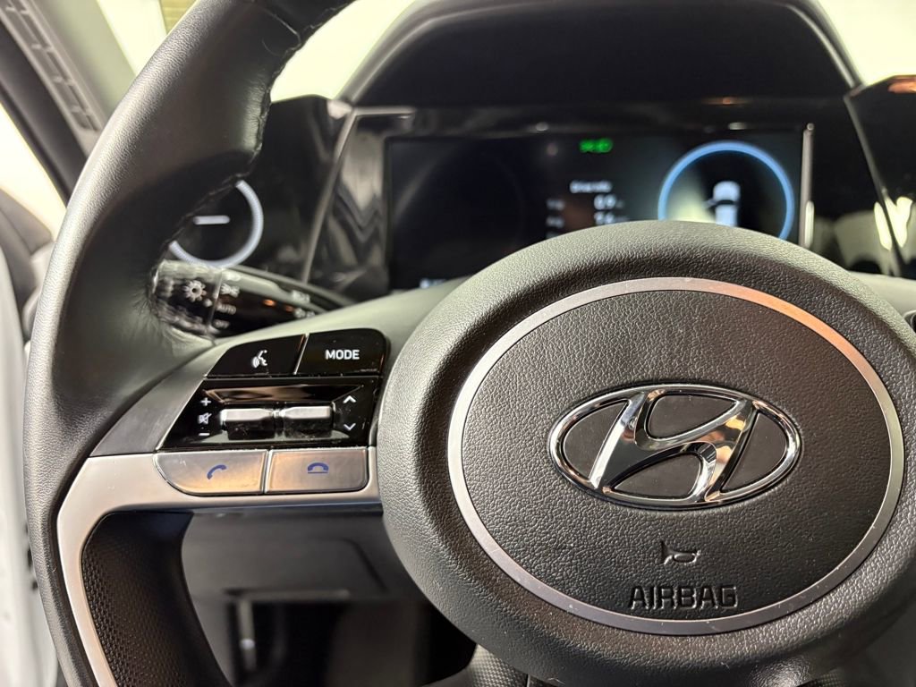 Used 2022 Hyundai Elantra SEL w/ Convenience Package image 22