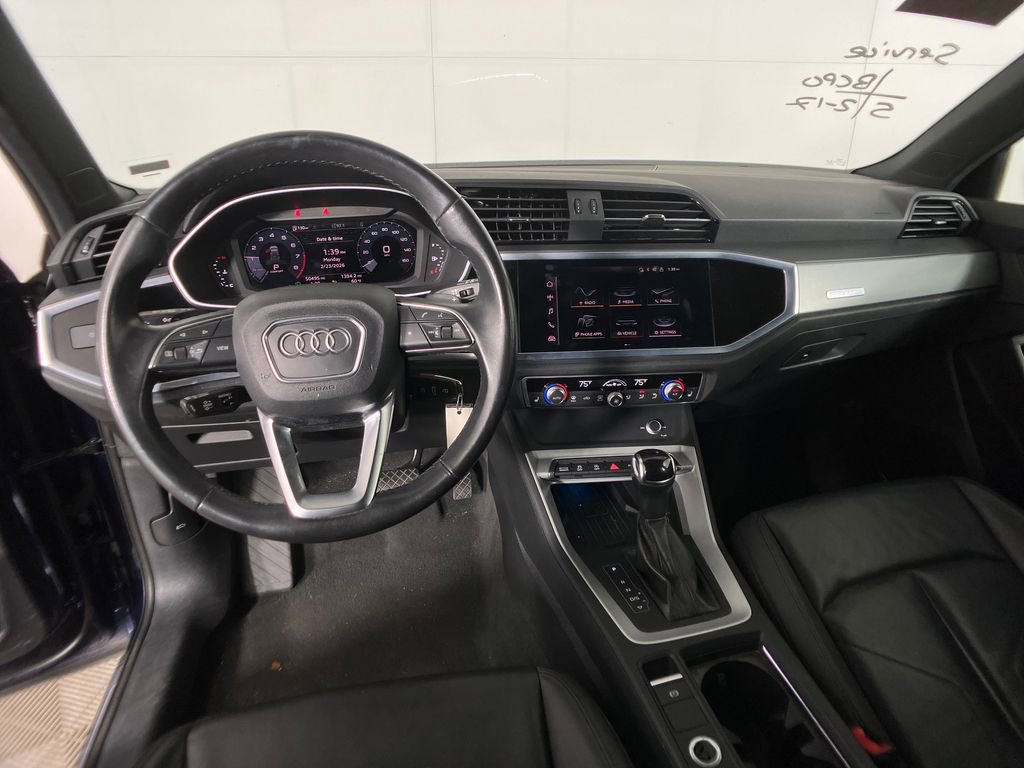 Used 2022 Audi Q3 2.0T Premium Plus image 11