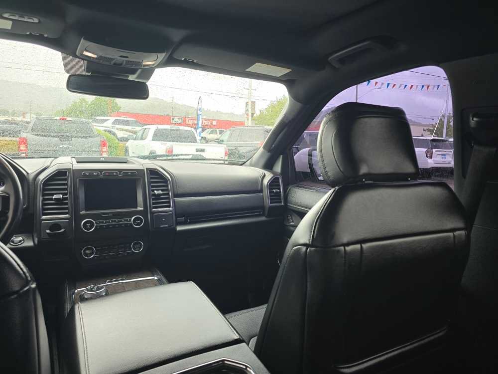 Certified 2019 Ford Expedition Limited w/ Equipment Group 301A AWD/4WD image 14