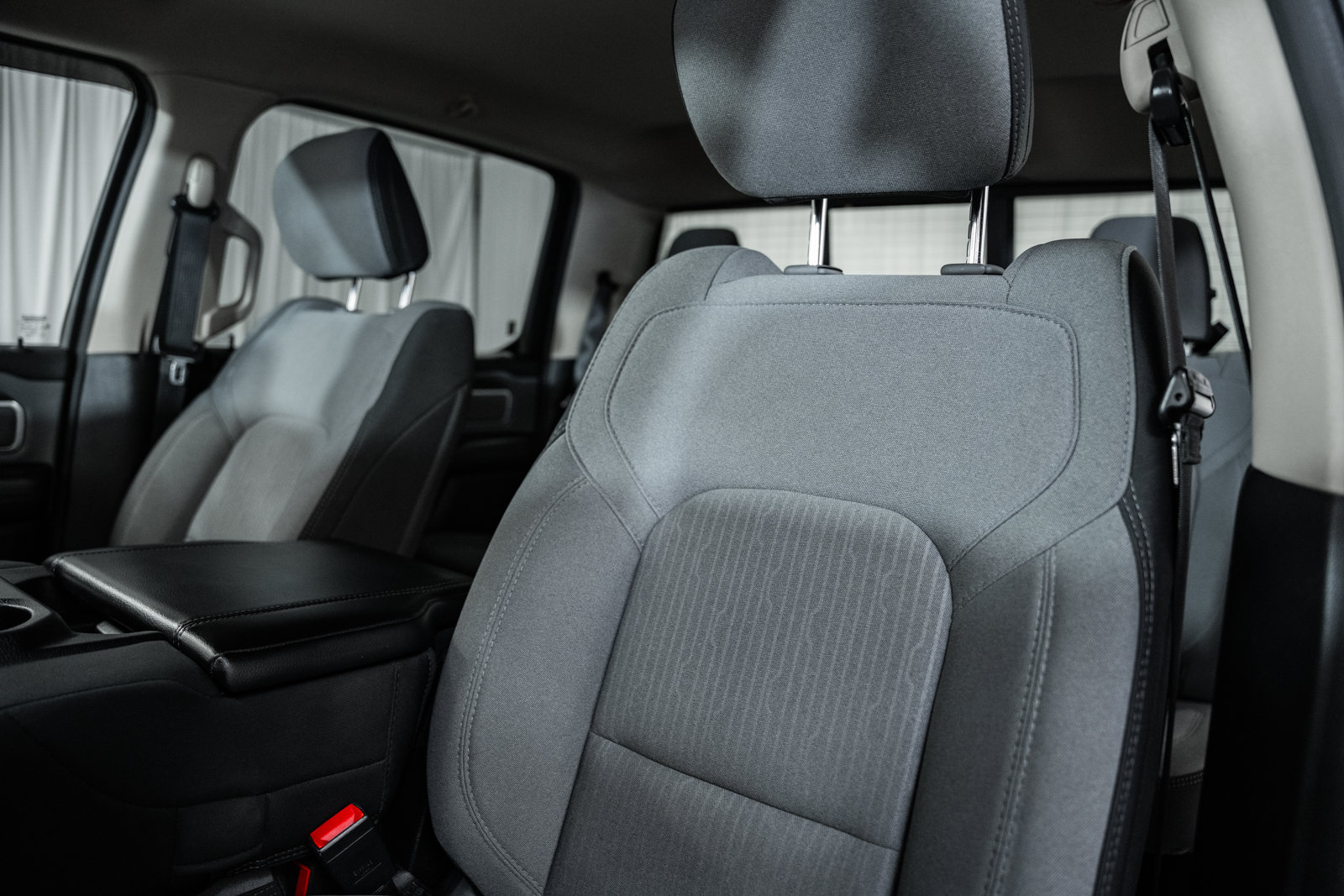 Used 2020 RAM 1500 Big Horn AWD/4WD image 42