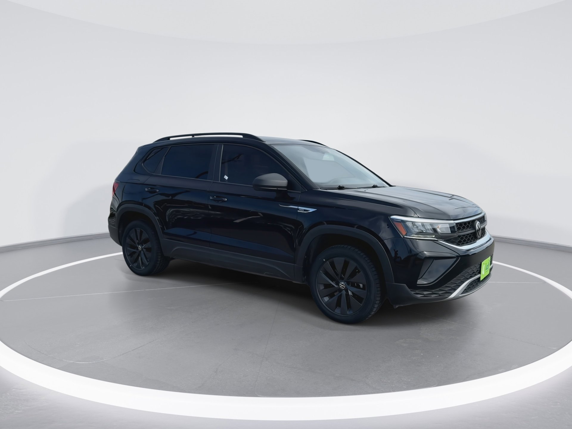 Used 2023 Volkswagen Taos S image 2