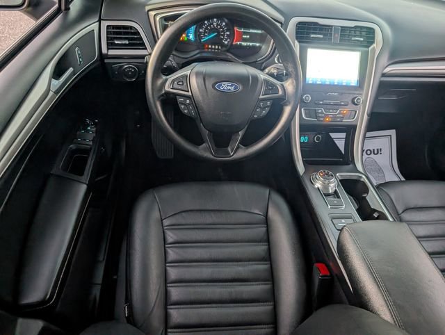 Certified 2020 Ford Fusion SE image 10