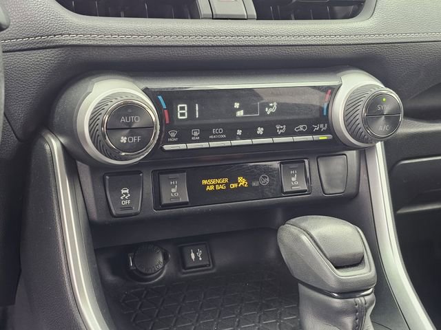 Used 2019 Toyota RAV4 XLE image 28