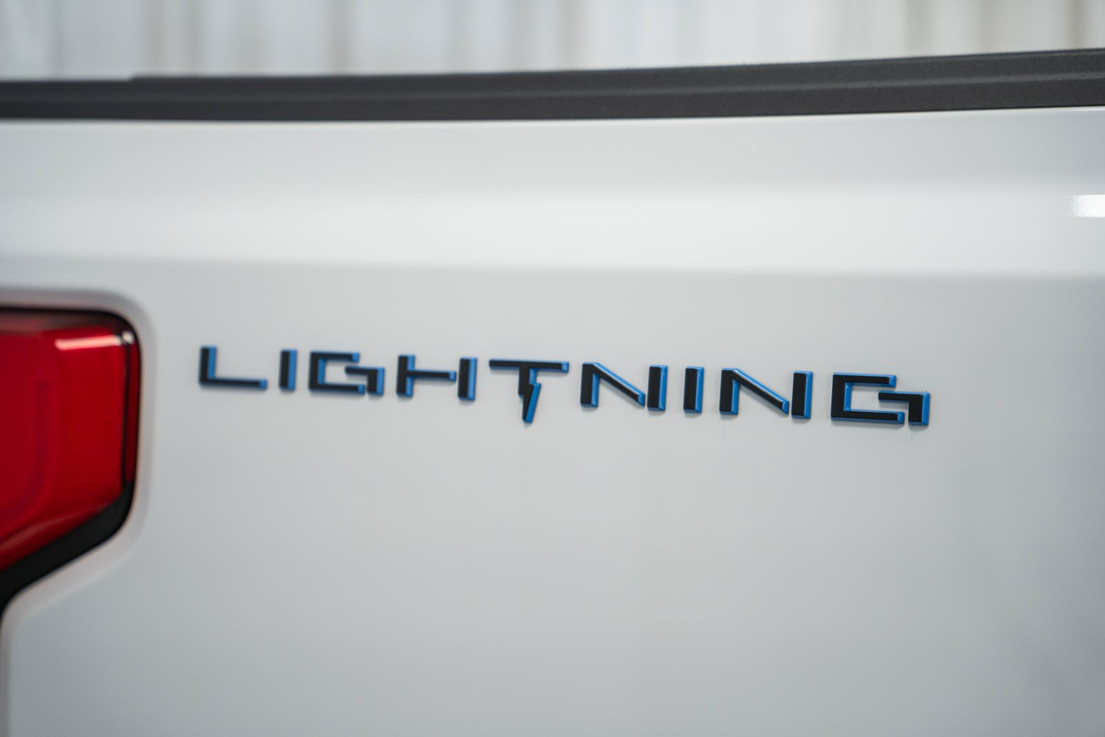 Certified 2023 Ford F150 Lightning Platinum AWD/4WD image 21