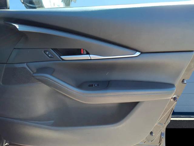 Used 2023 MAZDA CX-30 AWD 2.5 S w/ Select Package image 10